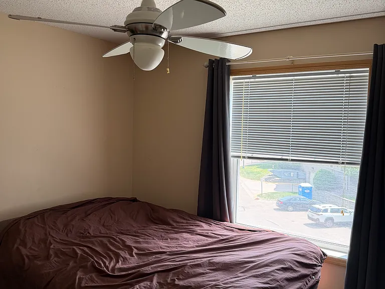 8102 Golden Valley Rd — Photo 19