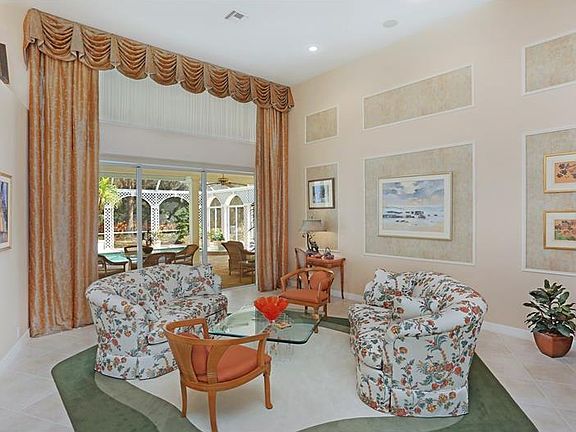 4th image of 377 Sugar Mill Dr