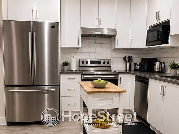 3rd image of 18033 58th Ave #Basement