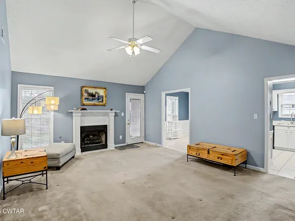 119 Bent Oaks Dr, Jackson, TN 38305