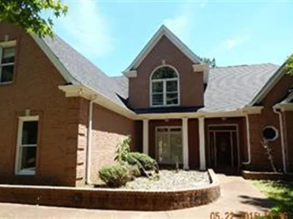 3615 Lucy Rd, Millington, TN 38053