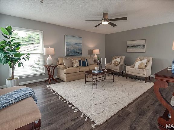 3rd image of 12137 Prestonpark Ln