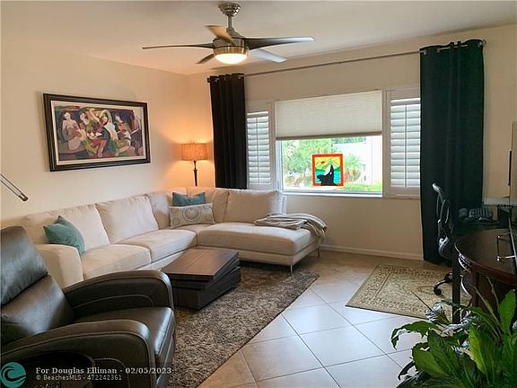 4th image of 2230 NE 56th Pl APT 230