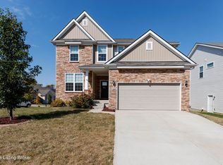 10001 Creek View Estates Dr, Louisville, KY