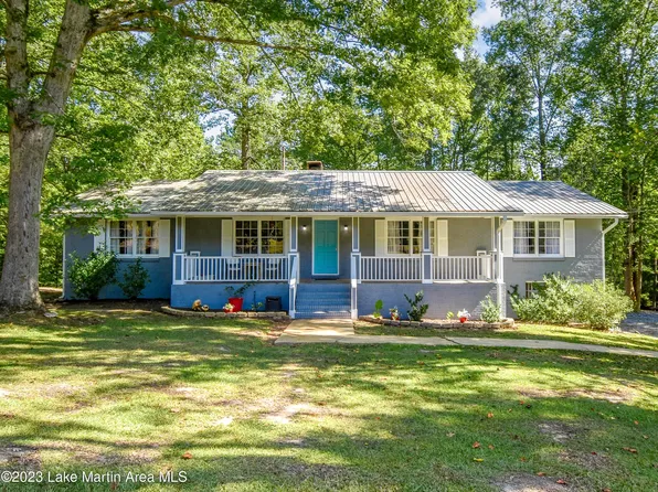 857 Halliana Rd, Alexander City, AL 35010