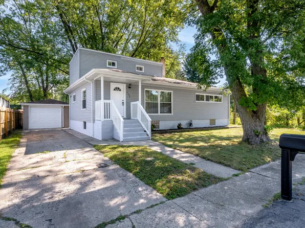 2095 Vanderburg St, Lake Station, IN 46405