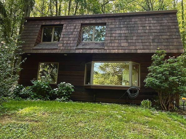 158 Buffalo Hollow Rd