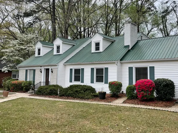 2002 Forest Hill Drive, Greenville, NC 27858