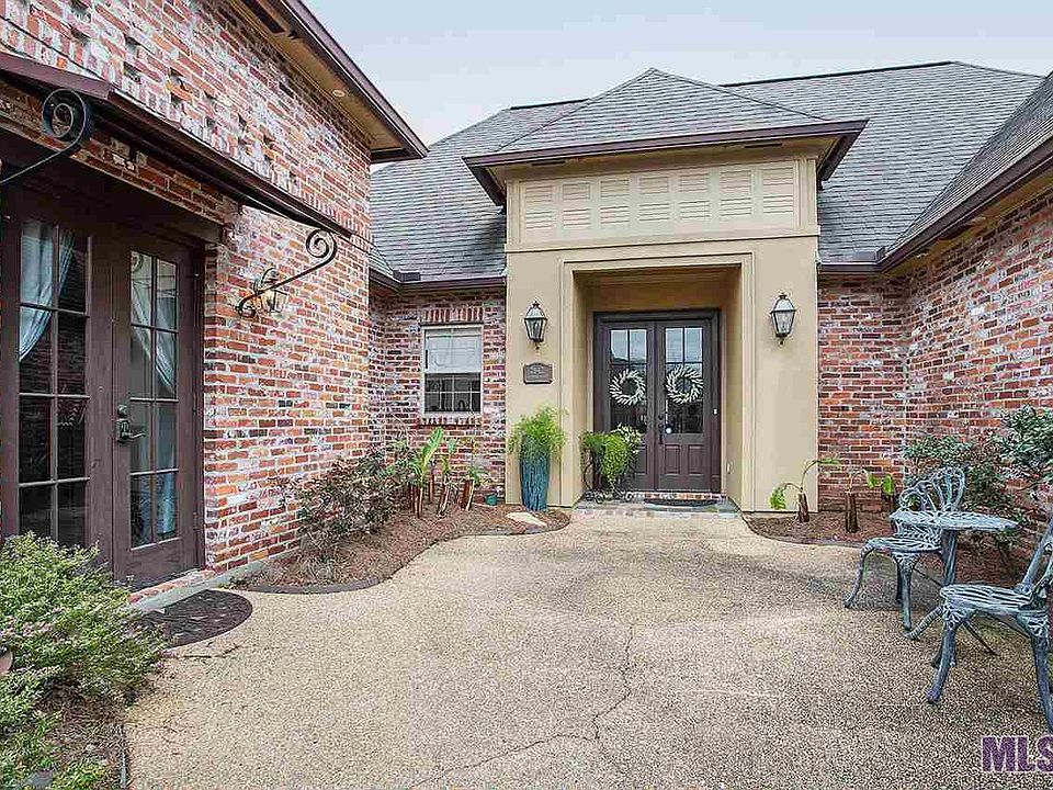 1st image of 2842 Muirfield Dr