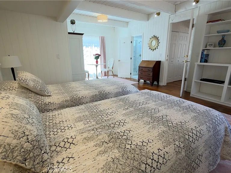 327 Aster St — Photo 23