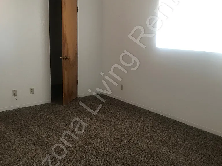 2639 Jamaica Blvd S #1 — Photo 9