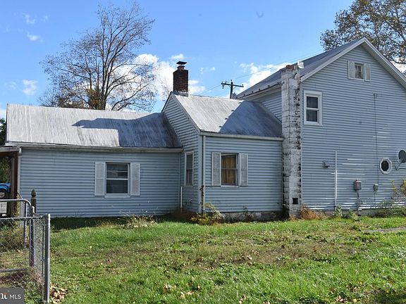 2nd image of 12759 Main St