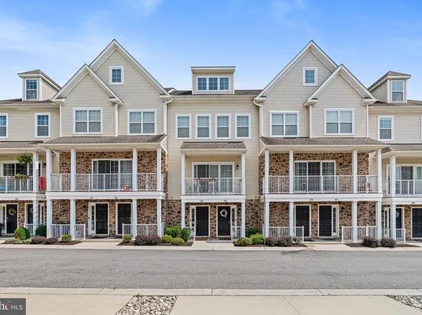 210 Dana Dr Unit 73, West Chester, PA 19382