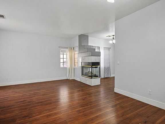 4th image of 5870 Gentleslope St