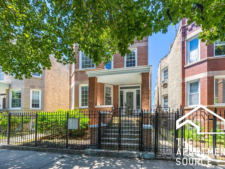 2110 N Avers Ave #G — Photo 19