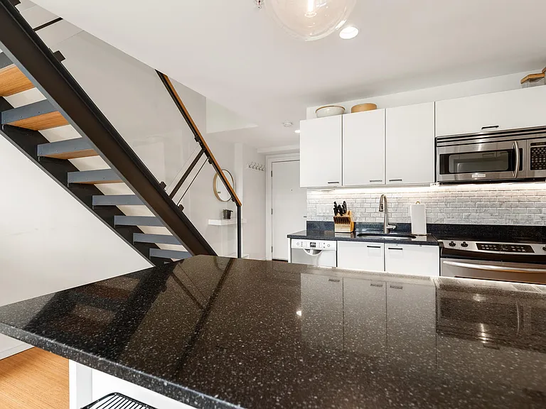 1 Earhart St #520 — Photo 11