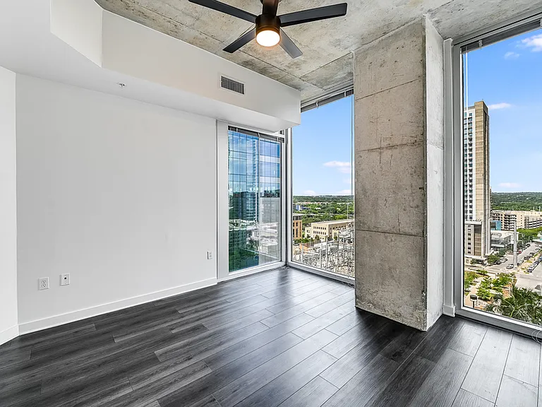 360 Nueces St #1302 — Photo 12