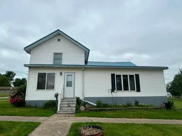 301 N Church St, Toledo, IA 52342