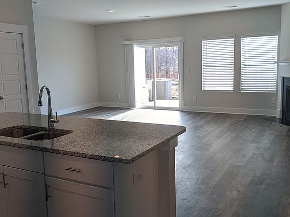 PXL_20220125_184114661_01272022