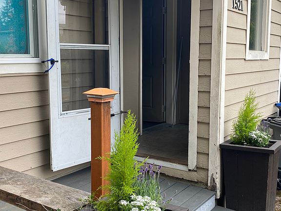 2nd image of 1521 Carr Blvd