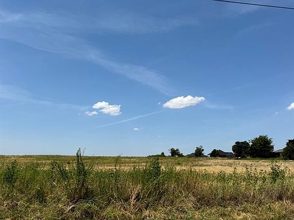5th image of County Line Rd