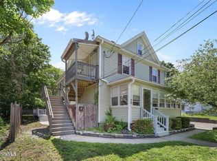 70 Calumet St, Pittsfield, MA 01201