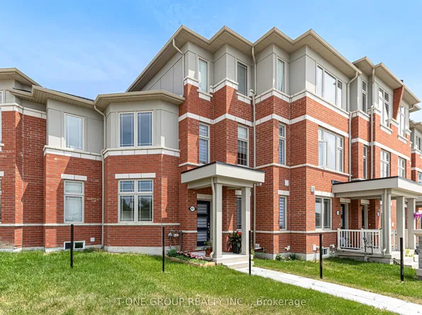 2871 Whites Rd, Pickering, ON L1X 0P3
