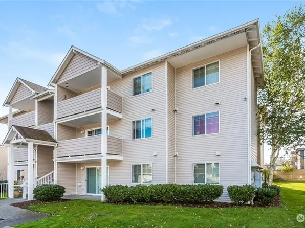 1001 W Casino Road #H 303, Everett, WA 98204