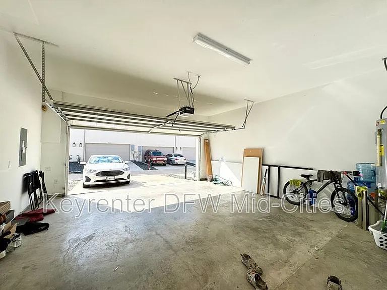 9927 Tolbert St — Photo 19