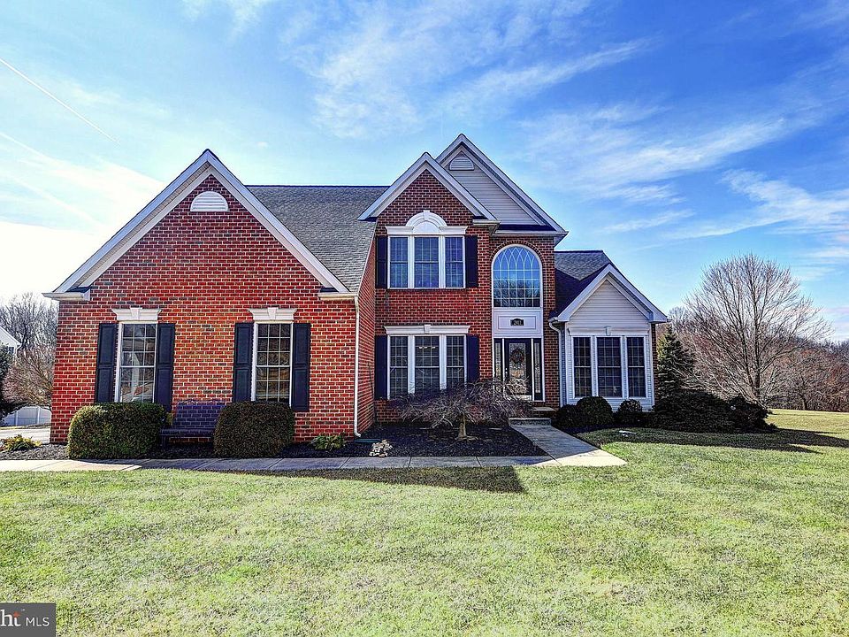 1st image of 2411 Feather Mae Ct