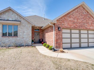 7921 Lillas Way, Yukon, OK, 73099