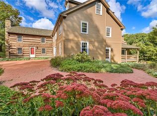 825 Dorseyville Rd, Pittsburgh, PA 15238