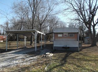 126 Alex St, East Carondelet, IL 62240