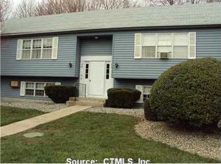 72 Founders Vlg, Clinton, CT 06413