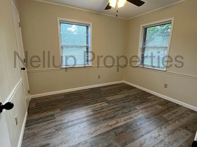 149 Lawhorn Cir — Photo 11