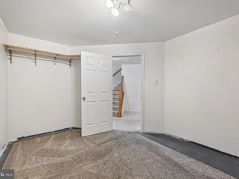 1724 Emory St — Photo 41