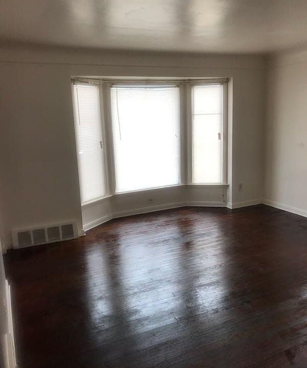 2nd image of 20421 Tracey St