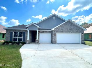 6232 Sandhill Cv, Ocean Springs, MS 39564