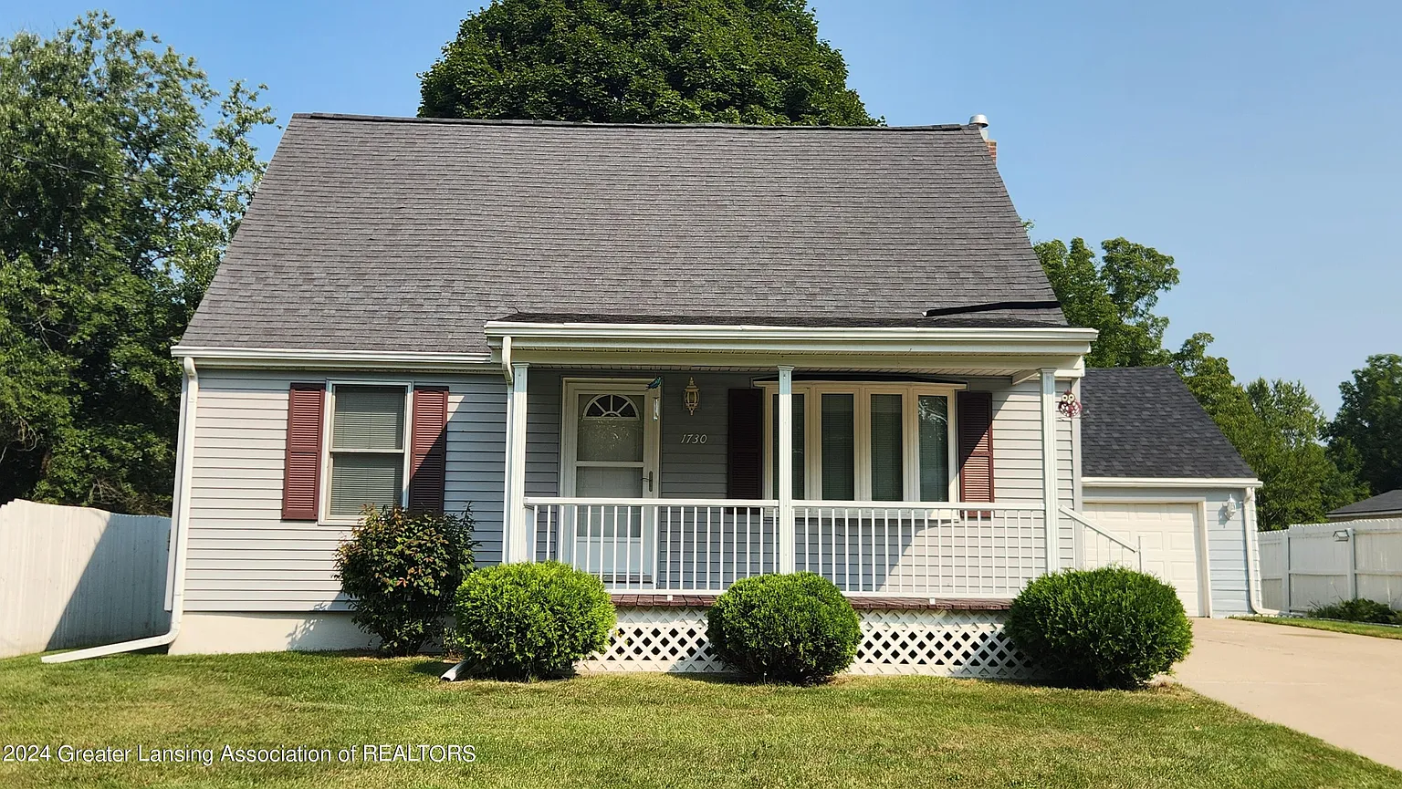1730 Mary Ave photo 1