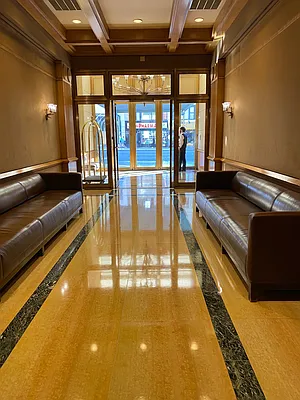 Rented by R New York | media 5