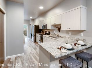 140 S Ashley St #214, Bellingham, WA 98229