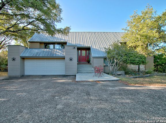 4th image of 30706 Wildcat Dr