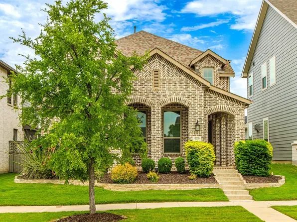 2412 Elm Pl, Northlake, TX 76247