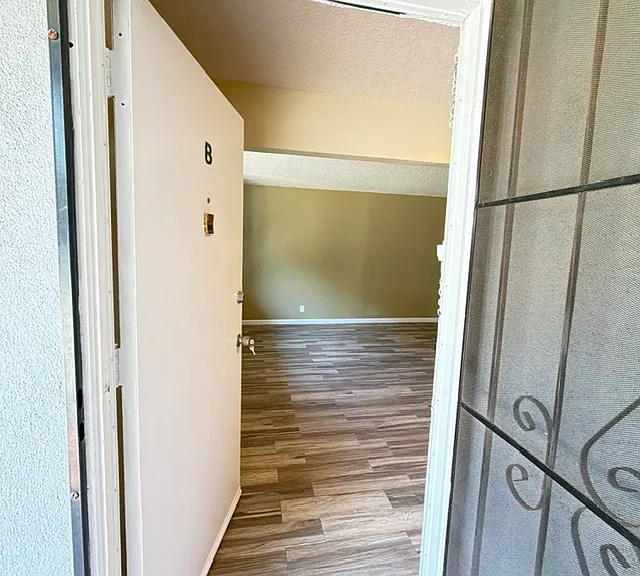 2328 N Ontario St #B — Photo 2