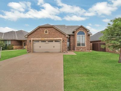 2412 SW 54th St, Lawton, OK, 73505