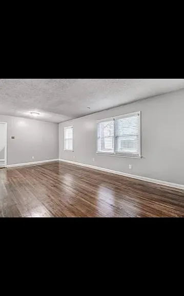 1740 Maxine St — Photo 8