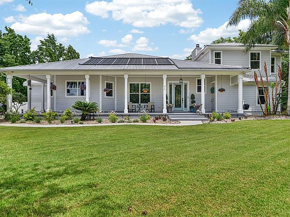 3rd image of 94 Smith Ln