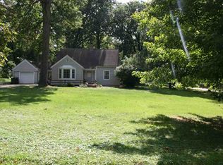 2211 Greenwood Ave, Cedar Falls, IA 50613