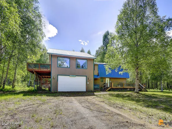 10753 N Crescent Ct, Willow, AK 99688