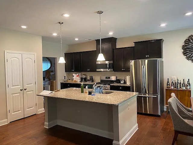 1207 Weatherford St — Photo 14